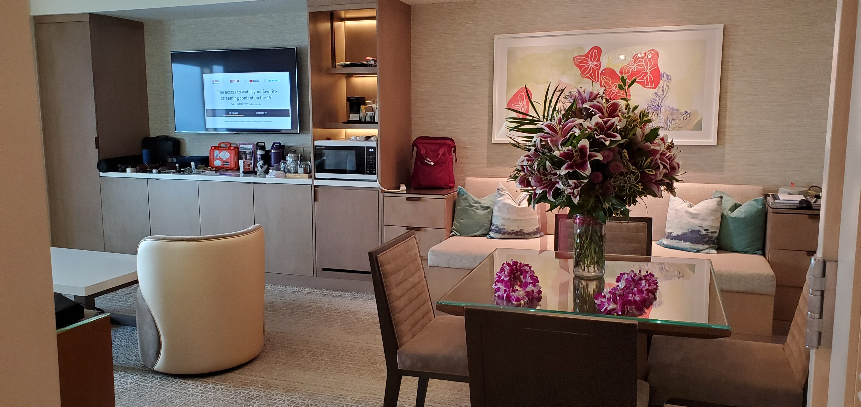 Ohana Suite living area - 1,100 sq ft of luxury with stunning Hawaiian artwork